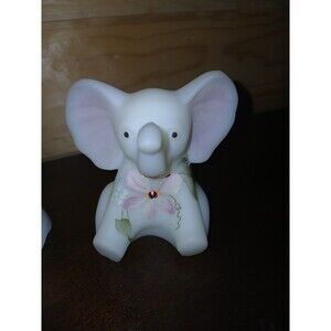 Fenton Elephant